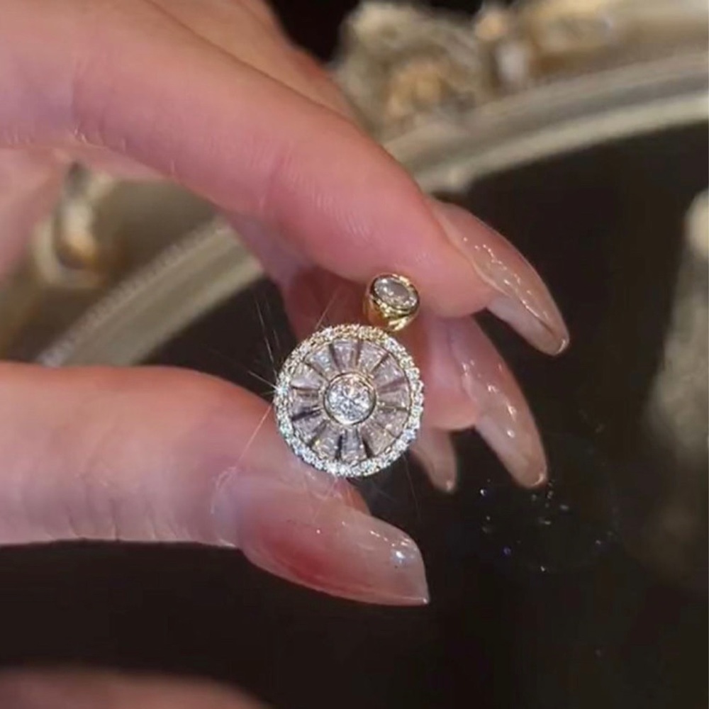 New💕Rotatable CZ Ring - Picture 3 of 6